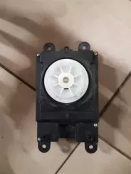 BMW 5 E60 E61 Панель радіатора 6944884 0415KAI01