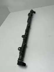 BMW 5 E60 E61 Рейка впорскування 0445216023 000350L5 7961002