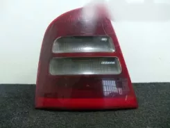 Skoda Octavia Mk2 (1Z) Задній ліхтар 00-04-OSCURO 5.PUERTAS