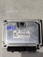 Контролер / модуль ЕБУ Volkswagen Golf V 036906032be 0261201232