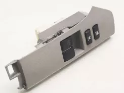 Кнопки вікон Toyota Yaris 742320D110 041006911