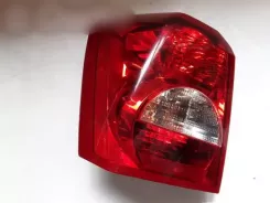Задній ліхтар Dodge Caliber 05303753AE 05303881AE