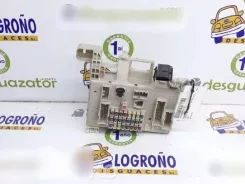 Блок запобіжників Toyota Land Cruiser (J120) 09907K22 2222DL
