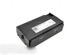 Роз'єм / USB-роз'єм Porsche Taycan 9J1 82A035736A 012052000A01B