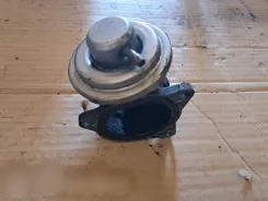 Audi A4 S4 B6 8E 8H Клапан EGR 038131501AN 052700070