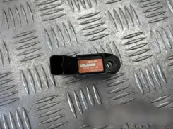 Датчик тиску повітря Peugeot 607 0261230058