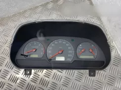 Volvo S40, V40 Одометр / Спідометр 30887756 01W25D2 30889706