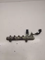 Opel Astra H Рейка впорскування 0445214049 061523