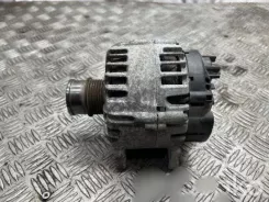 Skoda Octavia Mk3 (5E) Генератор 04E903021Q 315007457 2622500B