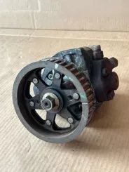 Насос паливу високого тиску Toyota Avensis T250 221000G010 08F00333 HU2940000061