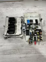 Блок керування/ЕБУ BMW 1 F20 F21 8603352 030125520DME 9292655