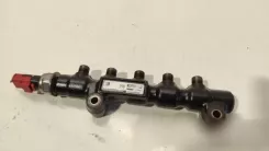 Рейка впорскування Ford Focus 9654593060 0707414 000706100385