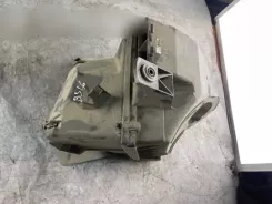 Корпус повітряного фільтра Volkswagen PASSAT B5 058133837e 058133833b 4615585900