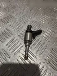 Паливний інжектор Audi A5 8T 8F 0261500057