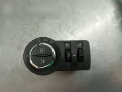 Перемикач світла Opel Karl 95248632