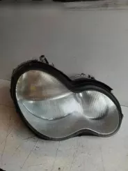 Фара головного світла Mercedes-Benz C W203 A2038200261 0301185202