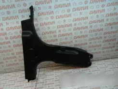 Кришка нижньої стійки Maserati Ghibli / B 670019610 06700729220