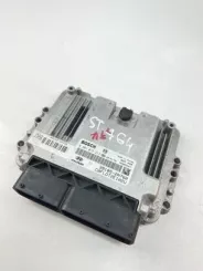 Комп'ютер / контролер двигуна Hyundai i30 391052A760 0281015213
