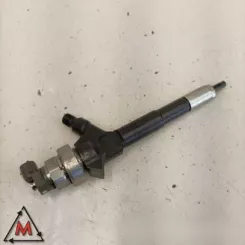 Паливна форсунка Opel Astra J 55567729 06Q540098