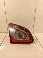 Задні ліхтарі на багажнику Nissan Qashqai+2 89503189 0870610