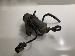 Вакуумний насос Mercedes-Benz E W212 A0004302832 132450277 86422823