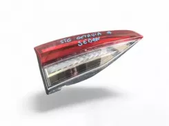 Задній ліхтар Skoda Octavia Mk4 5E6945307 0021338707 1B2107121831