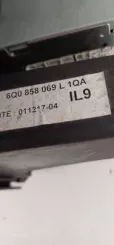 Центральна консоль / Радіо / GPS для Volkswagen Polo 3C0858069L 01121704